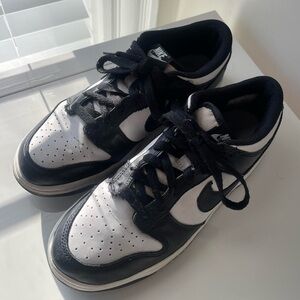 Nike Panda Dunks
